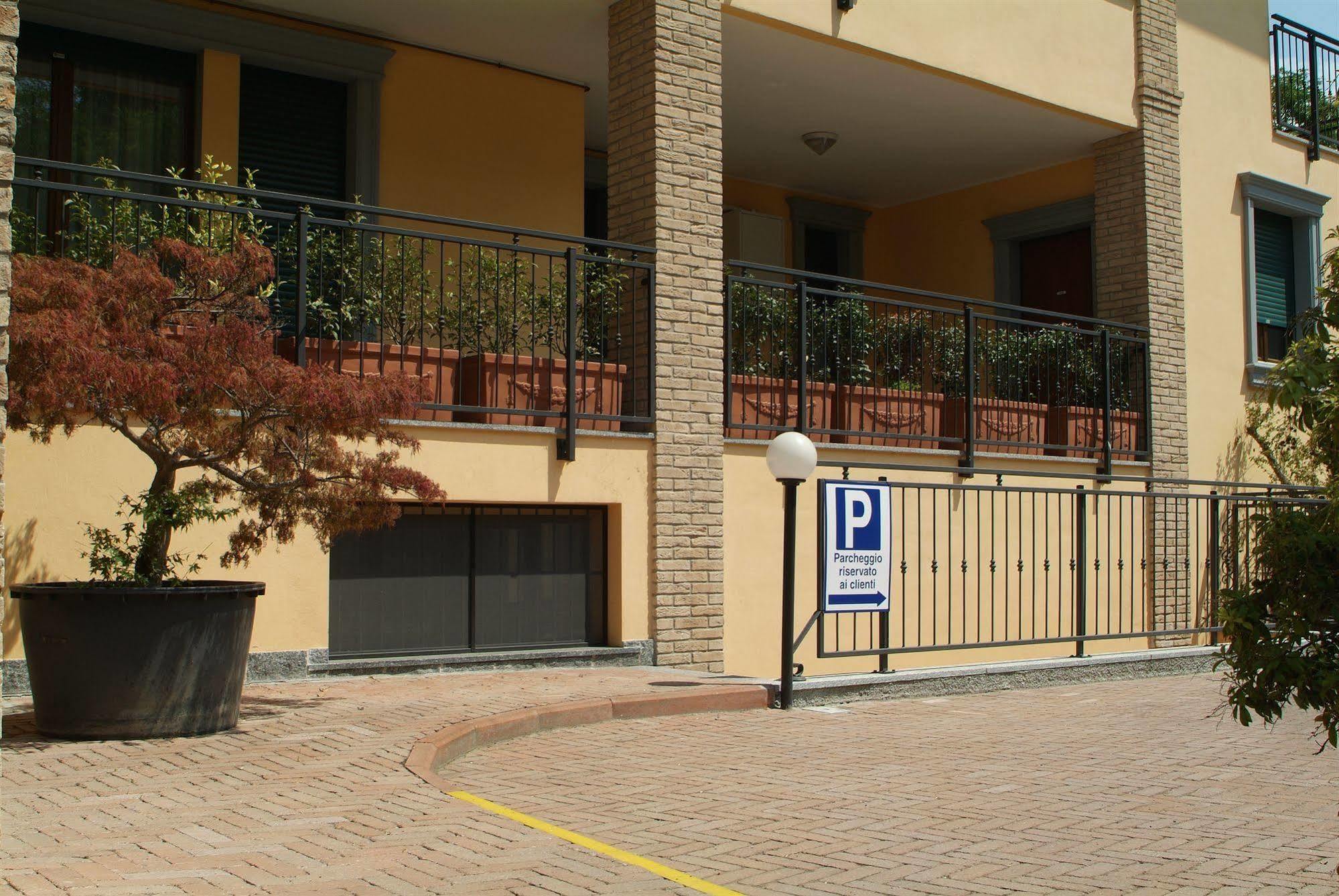 Residence San Prospero Garbagnate Milanese Exterior foto