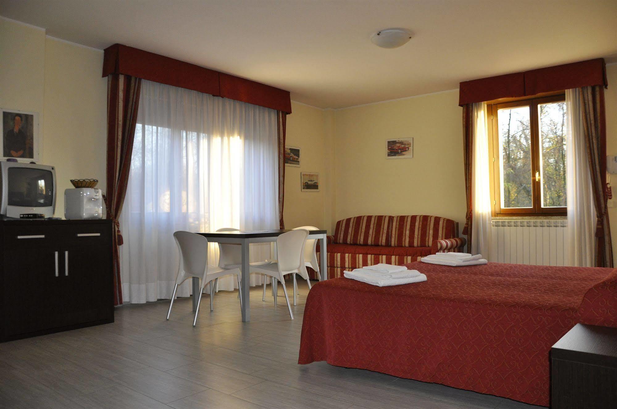 Residence San Prospero Garbagnate Milanese Exterior foto